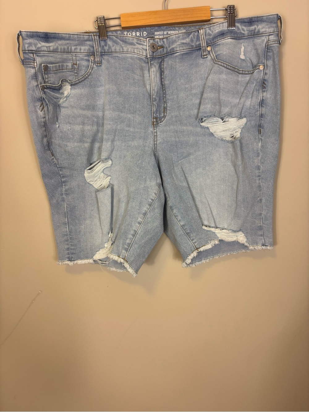 torrid Light Blue Perfect 10” Distressed Denim Bermuda Shorts Vintage Stretch 24
